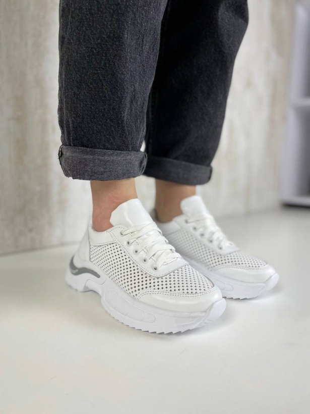 White leather trainers with perforation