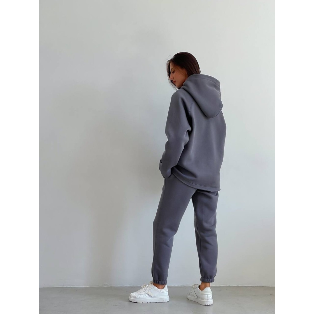 Графітовий спортивний костюм з капюшоном Графітовий спортивний костюм з капюшоном