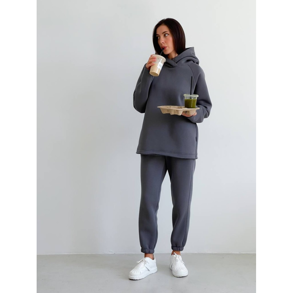 Графітовий спортивний костюм з капюшоном Графітовий спортивний костюм з капюшоном