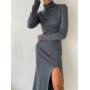 Трикотажна сукня гольф з розрізом