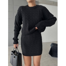 Knitted mini skirt suit