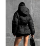 Пуховик зимовий чорний з куліскою на талії 
