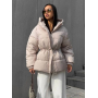 Пуховик зимовий бежевий з куліскою на талії 