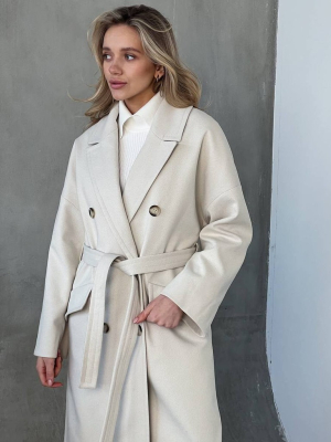 Молочне двобортне пальто міді осінь-весна