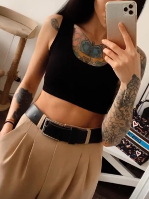 Чорний кроп топ з бавовни