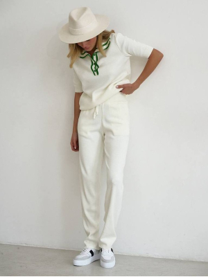 В'язаний брючний костюм з коротким рукавом