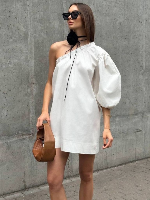White cotton one sleeve mini dress
