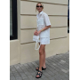 Білий костюм з шортами з прошви