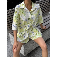Light green floral print cotton suit with shorts