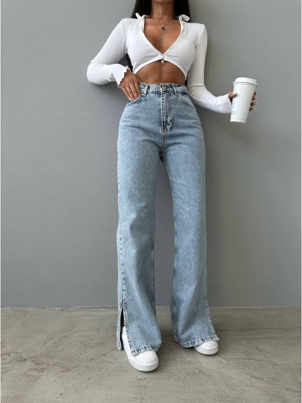 Blue wide-leg palazzo jeans with bottom slits