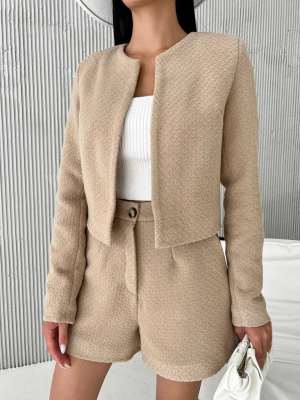 Костюм з шортами та жакетом з жаккарду Костюм з шортами та жакетом з жаккарду