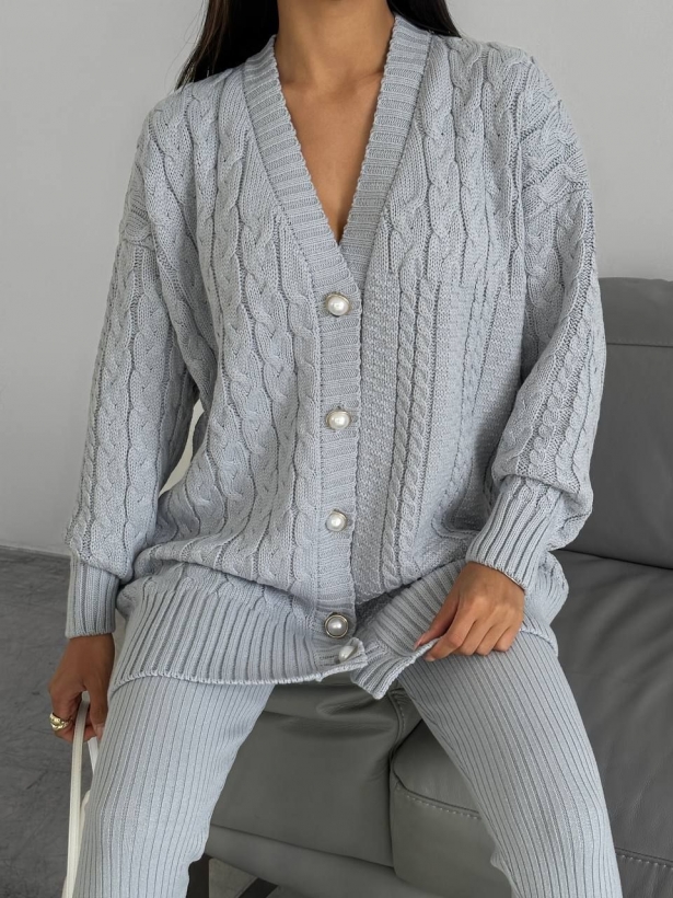 Merino and cashmere cardigan and leggings knitted suit