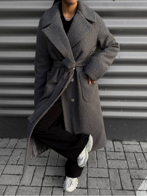 Midi bouclé winter coat