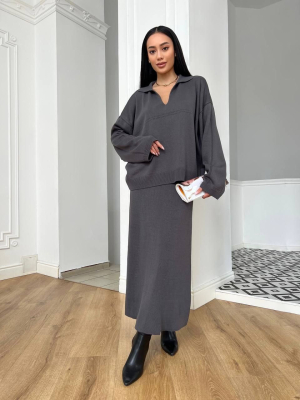 В'язаний бавовняний костюм з довгою спідницею