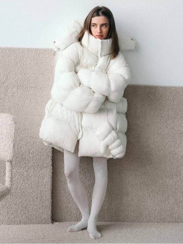 Mid-length ivory winter down jacket with mittens