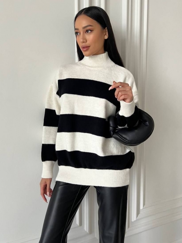 Wide black white stripe sweater