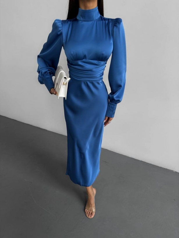 Silk fitted midi dress with a cutout on the back
