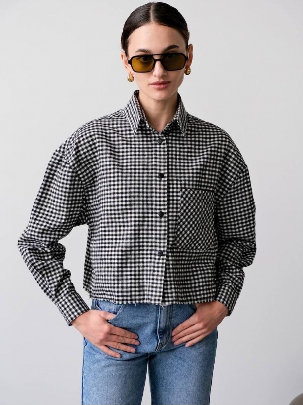 Cropped plaid flannel shirt 