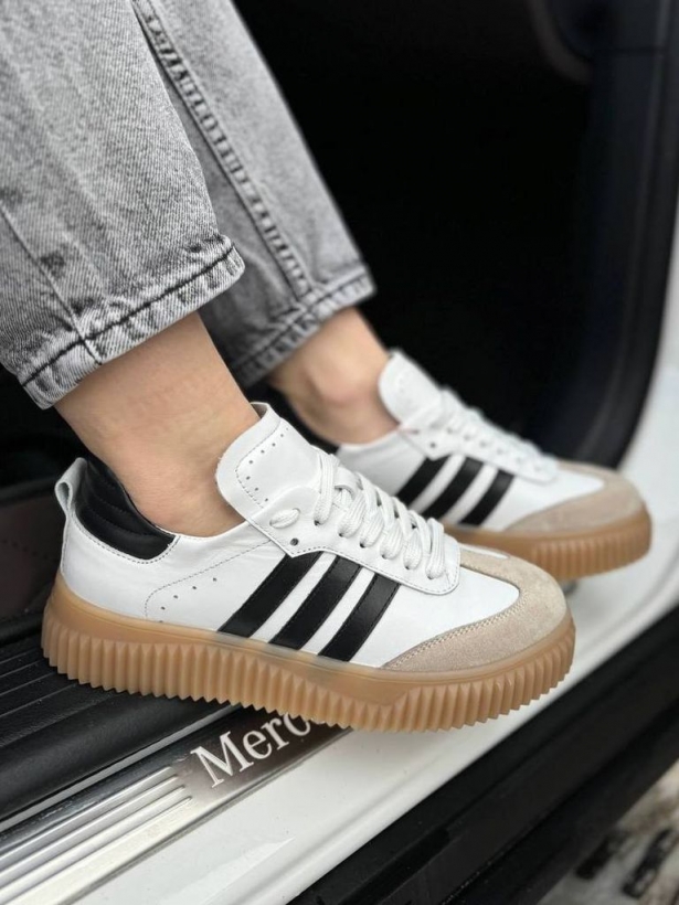 White black stripes beige sole leather sneakers
