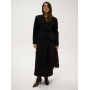 Чорне довге пряме пальто з акцентними плечима