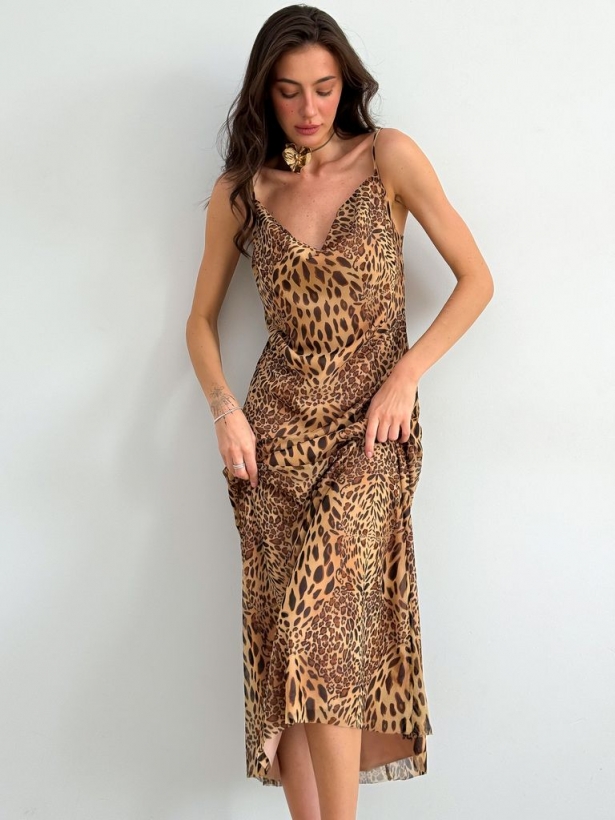 Леопардова пряма довга сукня на бретельках