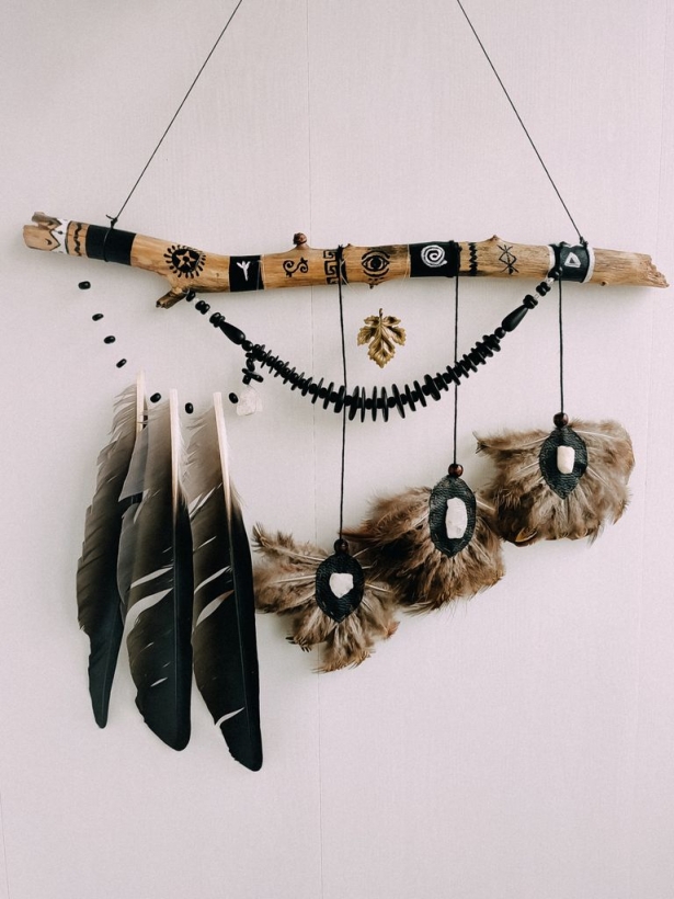 Interior dreamcatcher Tribal with quartz, crow feathers
