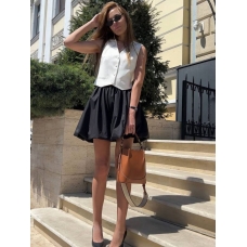 Black balloon mini skirt