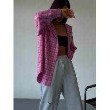 Gray-pink shirt wide trousers suit 