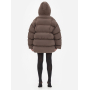 Коричневий пуховик oversized з капюшоном