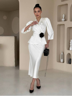 Сатиновий костюм спідниця і блузка в стилі 30-х років