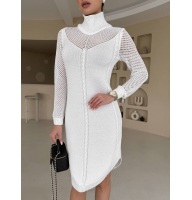 Бавовняна в'язана сукня з ажурними рукавами і декольте