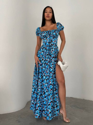 Довга сукня з шовку без рукавів у блакитні квіти