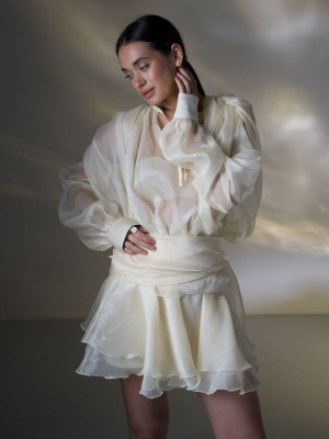 Повітряна напівпрозора міні сукня з органзи з воланами 