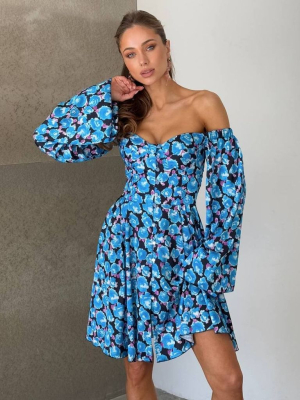 Шовкова сукня в блакитні квіти