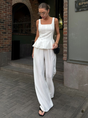 Літній костюм з корсетним топом та широкими штанами