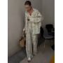 Брючний костюм 3в1 з віскози в листяний принт 