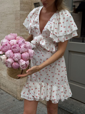 Біла віскозна міні сукня з рюшами з софту