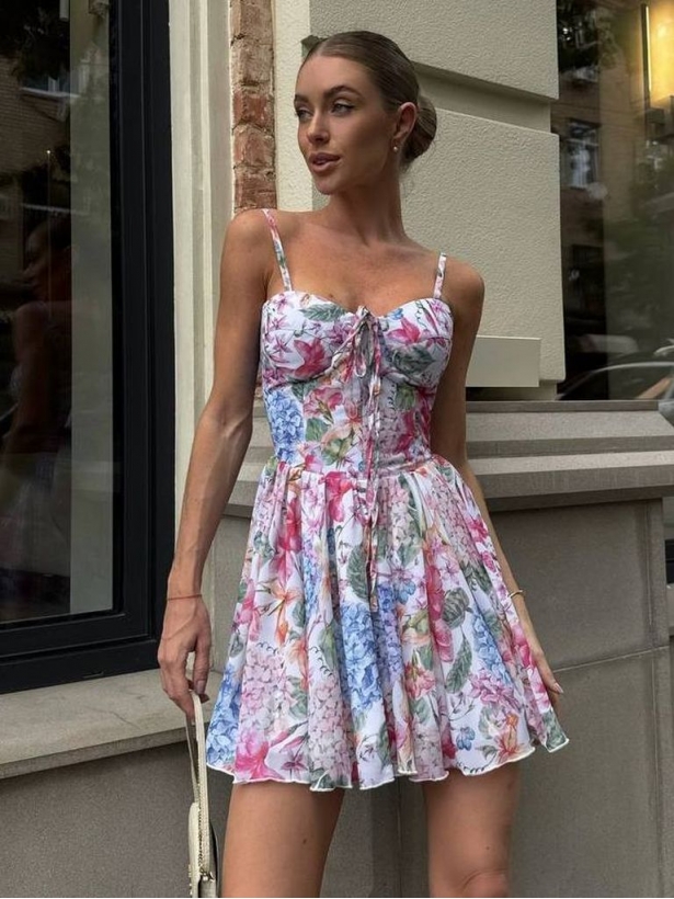 Hortensia shorts jumpsuit with cups
