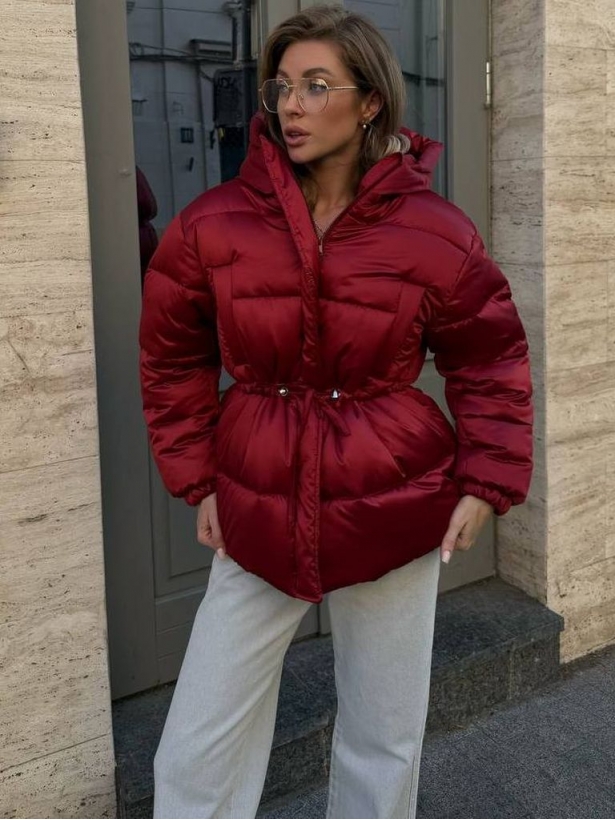 Winter cherry red jacket with drawstring at the waist 
