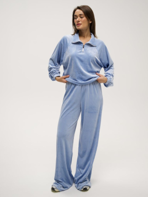 Блакитний велюровий костюм