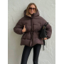 Шоколадна зимова куртка з куліскою на талії 