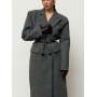 Сіре довге зимове пальто з акцентними плечима