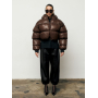Шоколадний короткий зимовий пуховик oversize