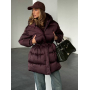 Винний подовжений зимовий пуховик