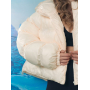 Короткий зимовий пуховик айворі oversize