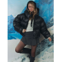 Чорний короткий зимовий пуховик oversize