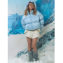 Блакитний короткий зимовий пуховик oversize