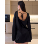 Чорна сатинова сукня міні з відкритою спиною