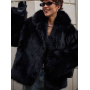 Коротка чорна шуба з довгим ворсом