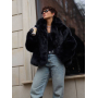 Коротка чорна шуба з довгим ворсом
